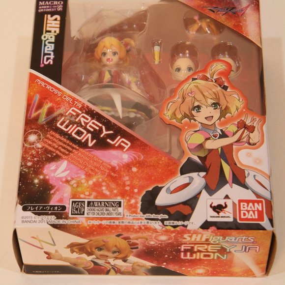Freyja Wion Bandai SH.Figuarts Macross Delta Figure - Picture 2 of 4